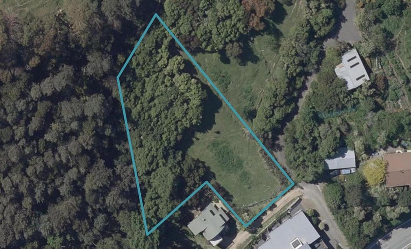 94A Governors Bay Road, Cass Bay, Lyttelton - Carousel 1