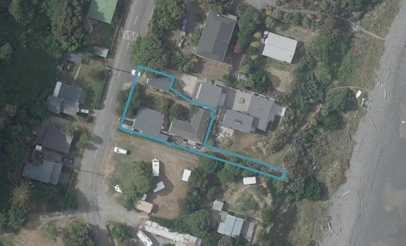 25 Moody Street, Gore Bay, Cheviot - Carousel 1