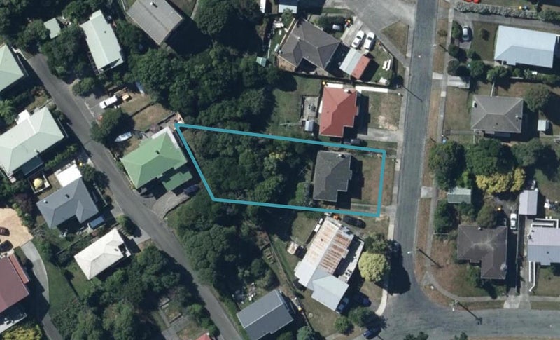 3 Arene Grove, Titahi Bay, Porirua - Carousel 1