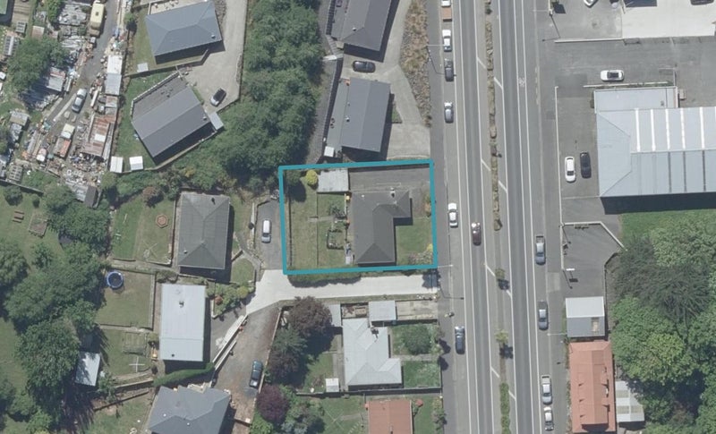 342 Kaikorai Valley Road, Bradford, Dunedin - Carousel 1