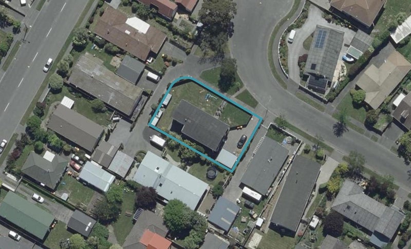 7 Cintra Place, Casebrook, Christchurch - Carousel 1