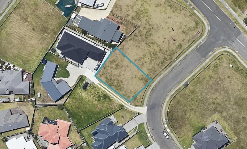6 Anchorage Grove, Coastlands, Whakatane - Carousel 1