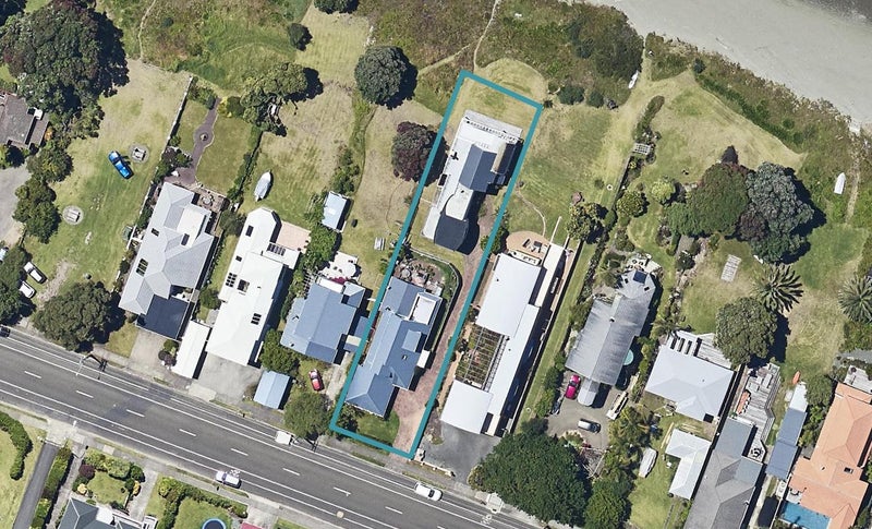 121B Pohutukawa Avenue, Ohope, Ōhope - Carousel 1