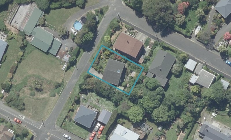 10 Kaka Road, Saint Leonards, Dunedin - Carousel 1