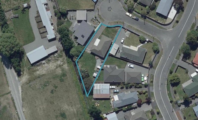 4 Snelling Place, Burwood, Christchurch - Carousel 1