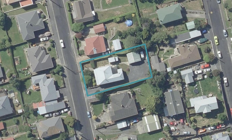 17 Torquay Street, Abbotsford, Dunedin - Carousel 1