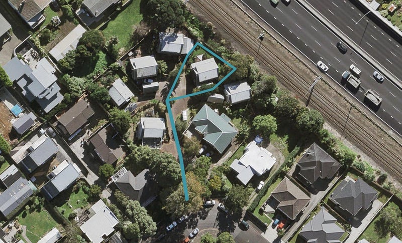 5/8 Otahuri Crescent, Remuera, Auckland - Carousel 1