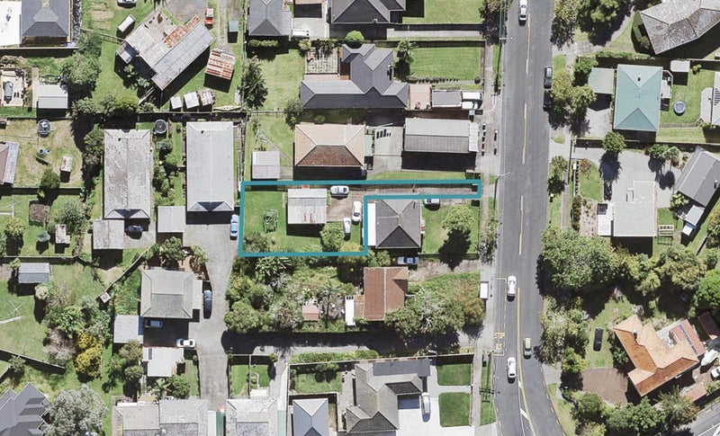 145B Astley Avenue, New Lynn, Auckland - Carousel 1