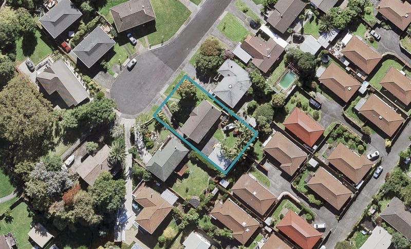 14 Palm Court Drive, Glen Eden, Auckland - Carousel 1