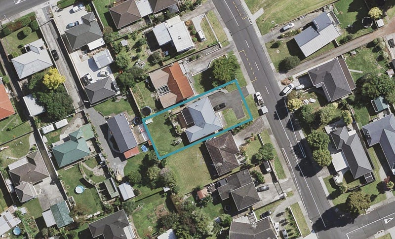 5 David Avenue, Hillpark, Auckland - Carousel 1