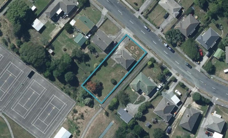 44 Mckillop Street, Ranui, Porirua - Carousel 1