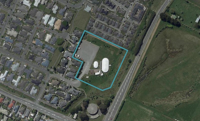 240 Halswell Road, Aidanfield, Christchurch - Carousel 1