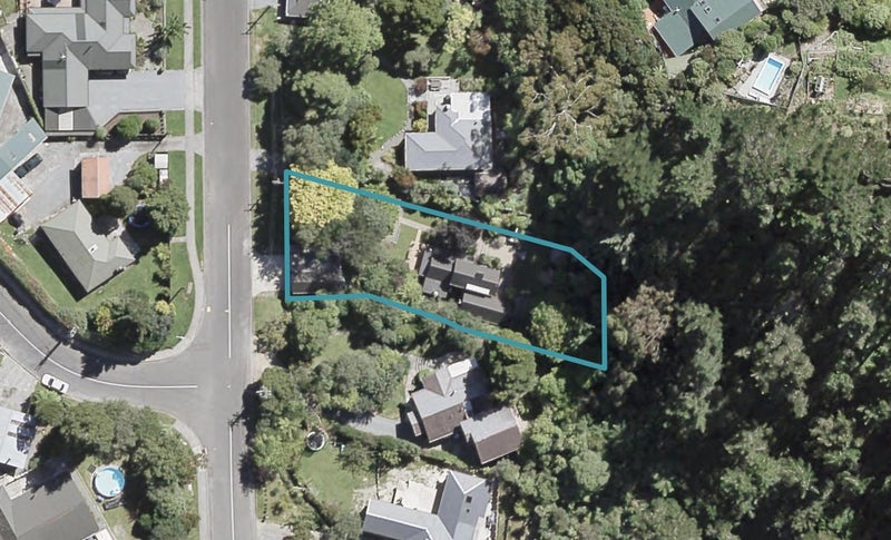 111 Pinehaven Road, Pinehaven, Upper Hutt - Carousel 1
