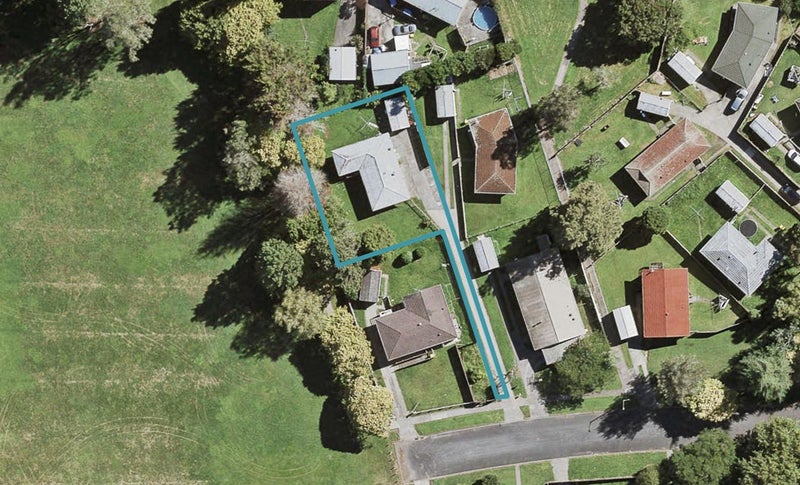 7 Palisade Place, Red Hill, Papakura - Carousel 1