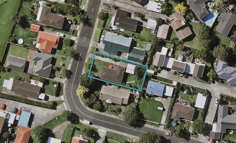 86 Celtic Crescent, Ellerslie, Auckland - Carousel 1