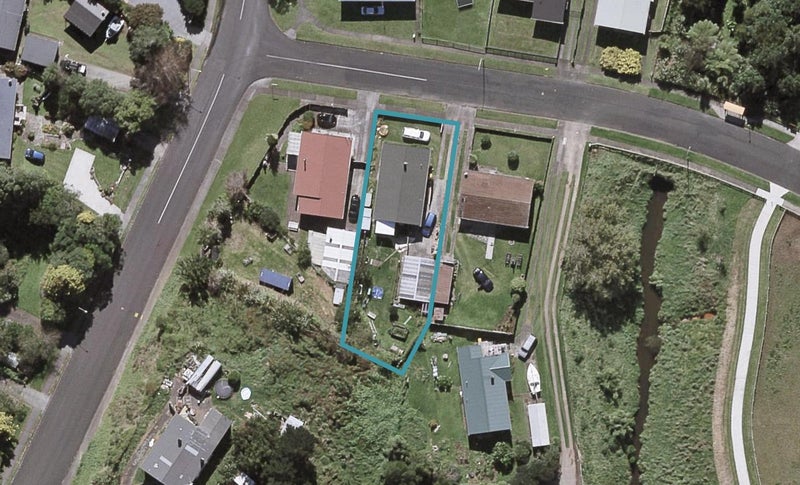 69 Endeavour Street, Marfell, New Plymouth - Carousel 1