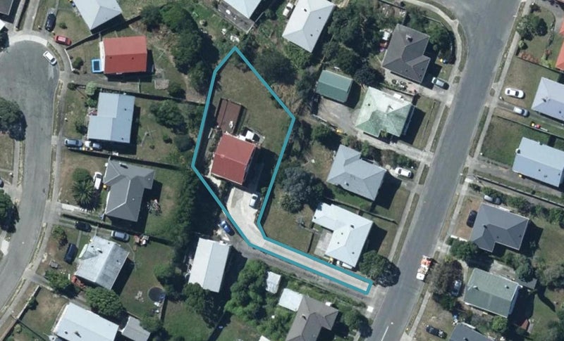 23 Desert Gold Street, Ascot Park, Porirua - Carousel 1
