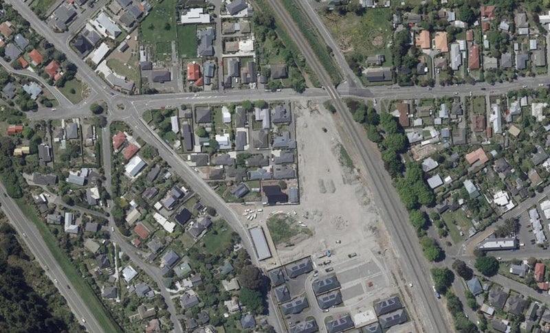4 Malthouse Lane, Heathcote Valley, Christchurch - Carousel 1