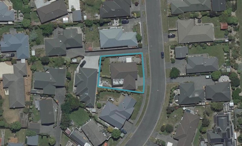 7 Giles Place, Shirley, Christchurch - Carousel 1