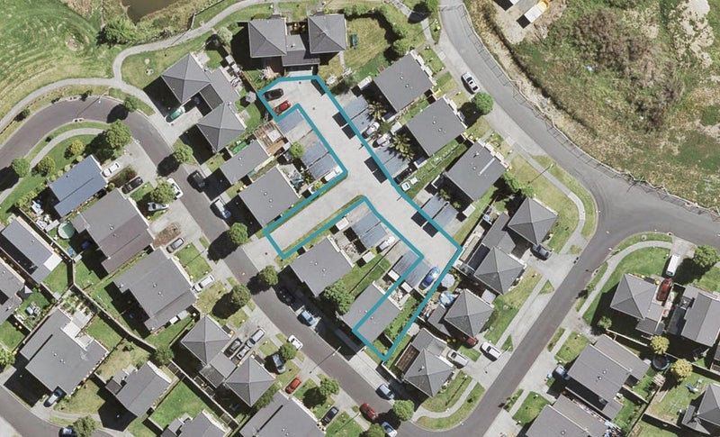 80 Brashier Circle, Sunnyvale, Auckland - Carousel 1