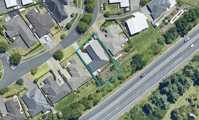 87 Chater Avenue, Bethlehem, Tauranga - Carousel 1