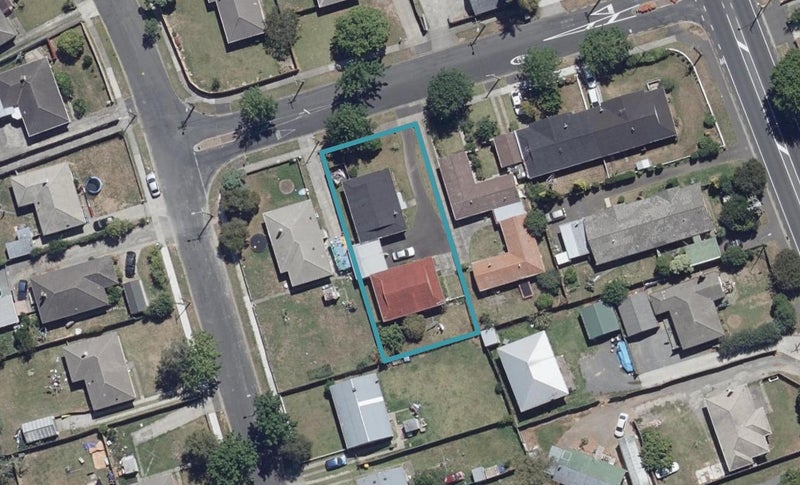 84A Marshall Street, Fairfield, Hamilton - Carousel 1