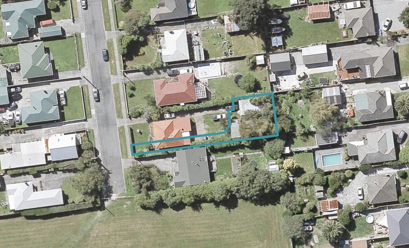 61B Dover Road, Wainuiomata, Lower Hutt - Carousel 1