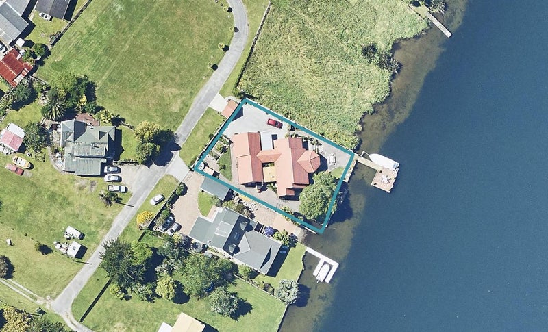 17 Te Wirihana Road, Mourea, Rotorua - Carousel 1
