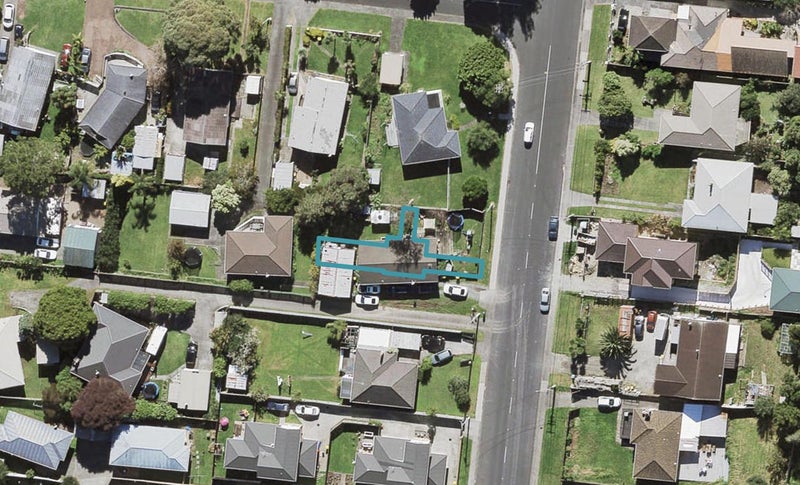 174C Rathgar Road, Henderson, Auckland - Carousel 1