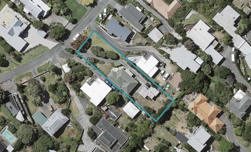 12 Falla Street, Paraparaumu Beach, Paraparaumu - Carousel 1