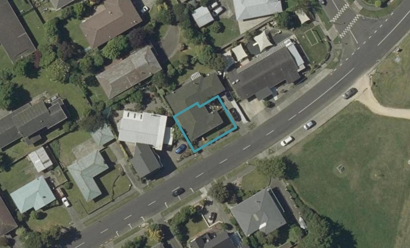 9 Dittmer Drive, Awapuni, Palmerston North - Carousel 1