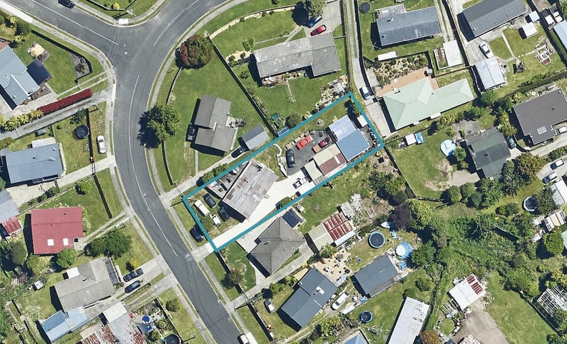 24 Collie Drive, Pukehangi, Rotorua - Carousel 1
