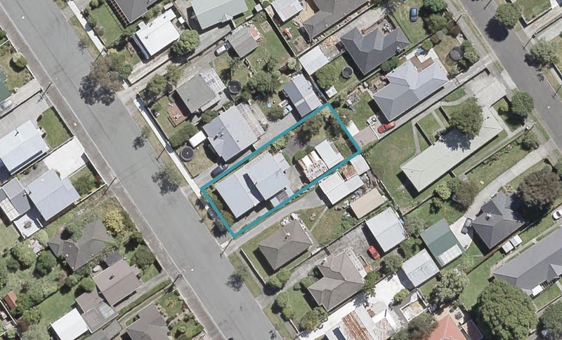 29 Beth Street, Trentham, Upper Hutt - Carousel 1