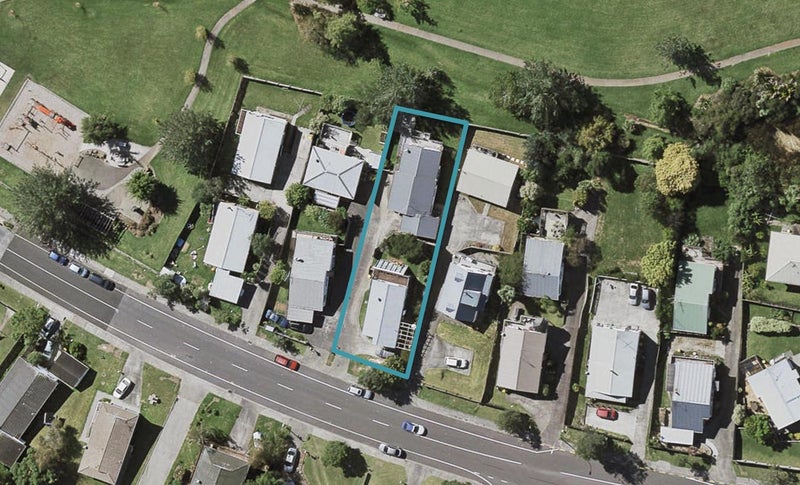 1/58 Trias Road, Tōtara Vale, Auckland - Carousel 1