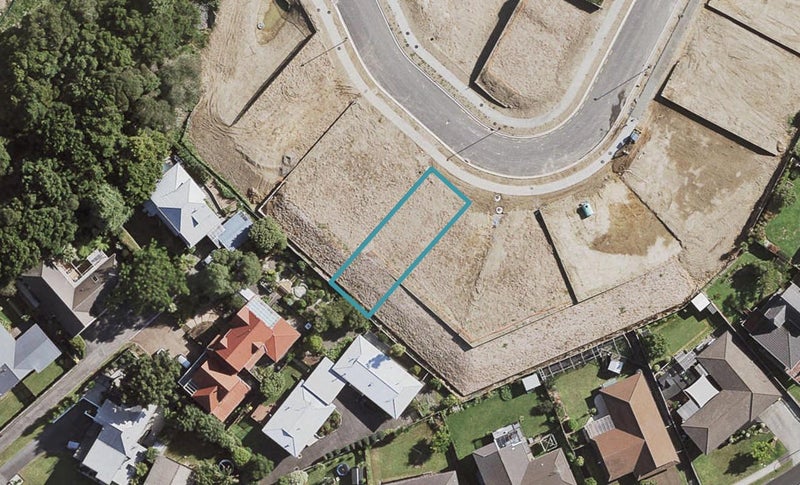 76 Matairangi Avenue, Totara Heights, Auckland - Carousel 1