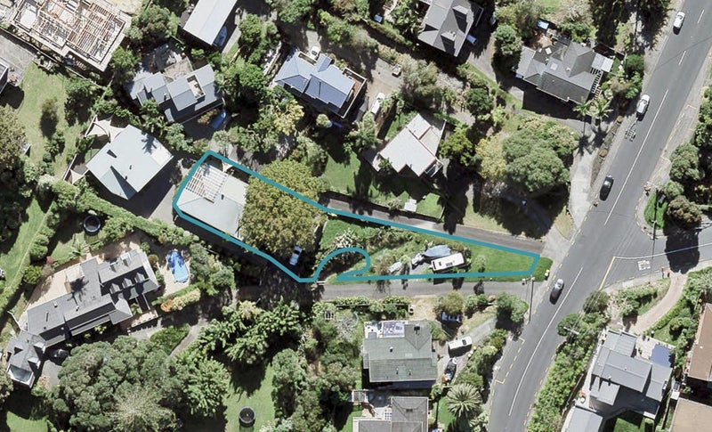 956A Beach Road, Torbay, Auckland - Carousel 1