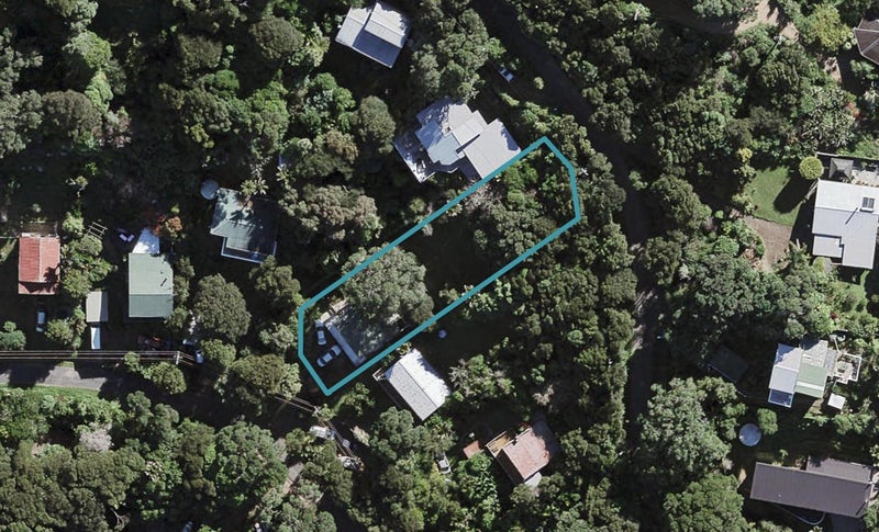 25 Omiha Road, Omiha, Waiheke Island - Carousel 1