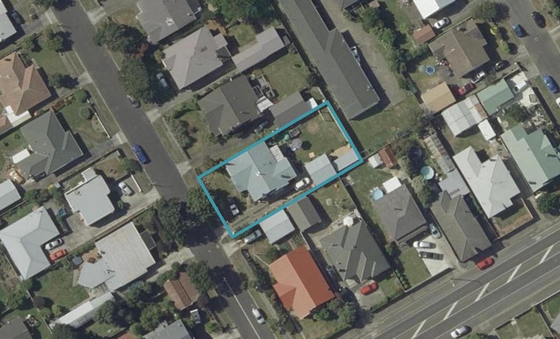 4 Karamu Avenue, Takaro, Palmerston North - Carousel 1