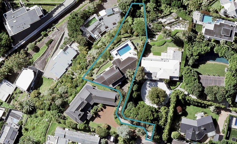 18 Aumoe Avenue, St Heliers, Auckland - Carousel 1