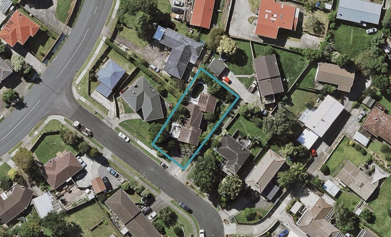 4 Opal Avenue, Pakuranga, Auckland - Carousel 1