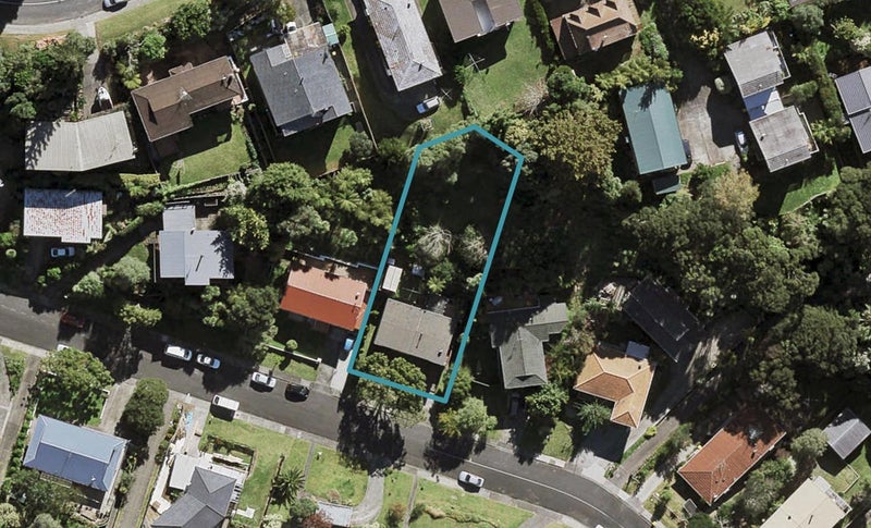 71 Ayton Drive, Totara Vale, Auckland - Carousel 1