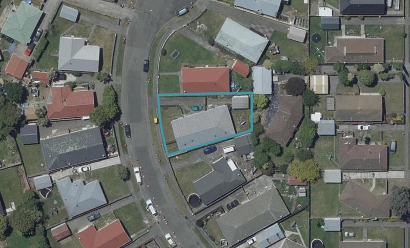 2/10 Pateke Place, Bromley, Christchurch - Carousel 1