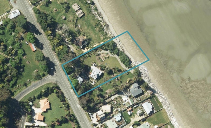 142 Stafford Drive, Ruby Bay, Mapua - Carousel 1