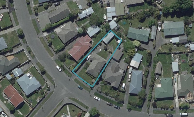 18 Vardon Crescent, Shirley, Christchurch - Carousel 1