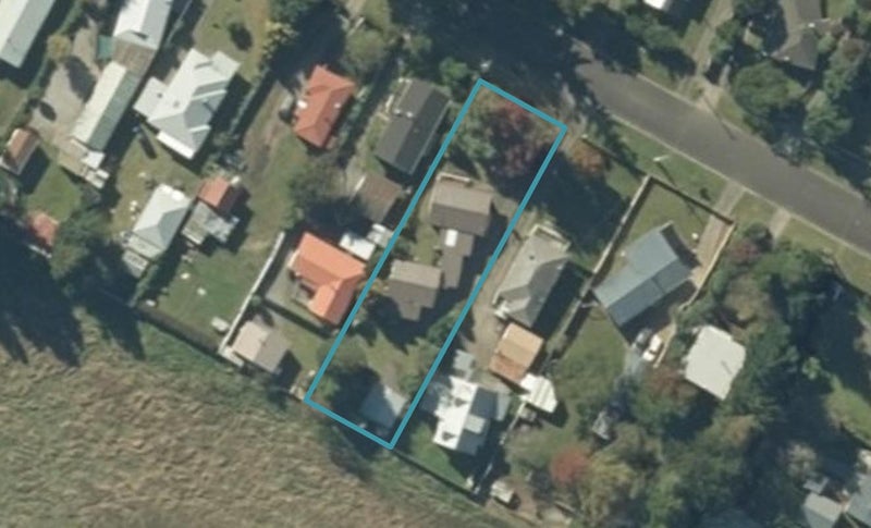 13 Tongariro Road, Turangi, Tūrangi - Carousel 1