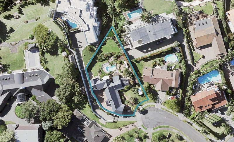 9 Colleen Court, Cockle Bay, Auckland - Carousel 1
