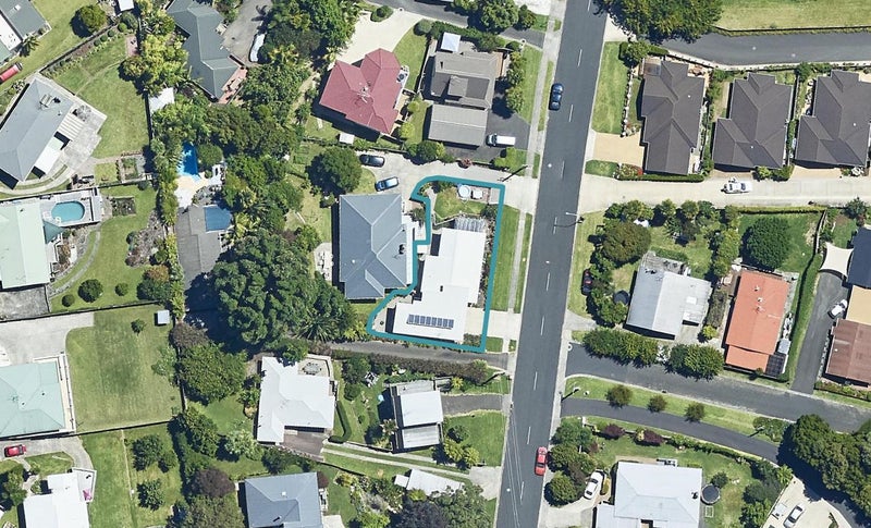 135 Darraghs Road, Brookfield, Tauranga - Carousel 1
