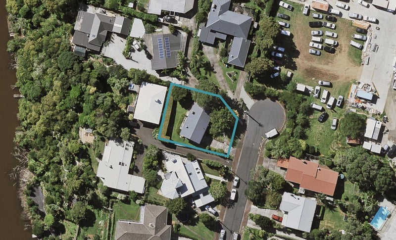 42 MacPherson Street, Meadowbank, Auckland - Carousel 1