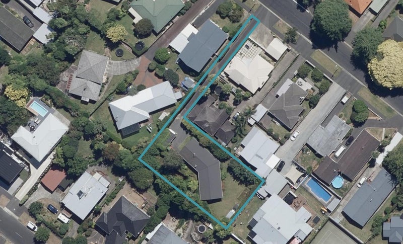 51 Casey Avenue, Fairfield, Hamilton - Carousel 1