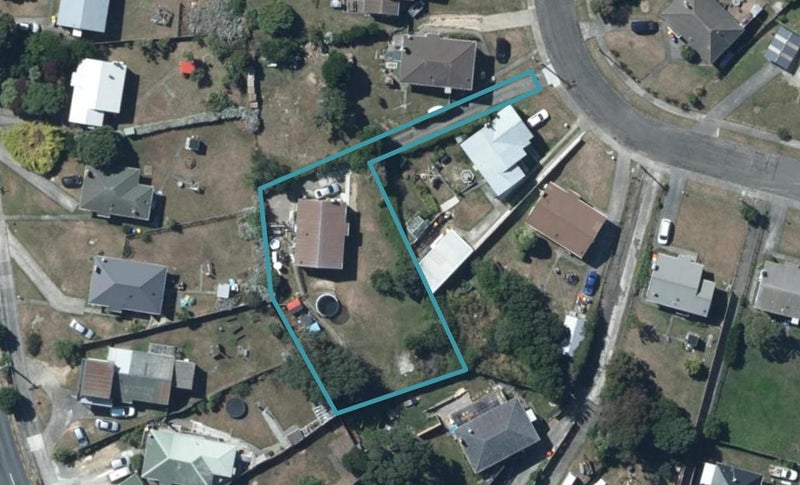 97 Waiuta Street, Titahi Bay, Porirua - Carousel 1